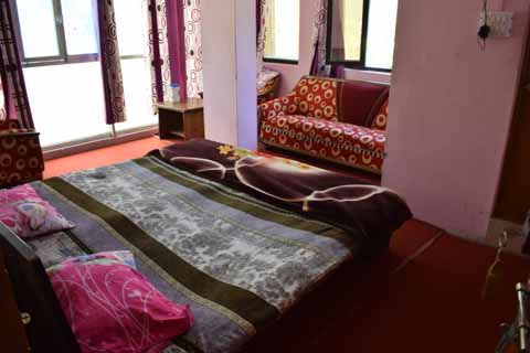 Ishwari Narayani Lodge